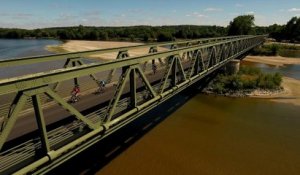 La Loire à vélo en Anjou vue du ciel
