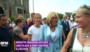 Brigitte Macron toujours auprès des people à l'Élysée