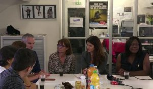 Marlène Schiappa visite l'association LGBT Le Refuge