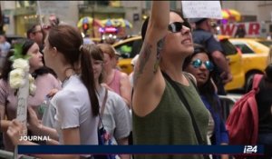 Donald Trump de retour à la Trump Tower: les New Yorkais protestent
