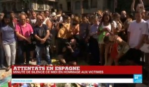 "Nous n''avons pas peur" : Foule immense  pour la minute de silence à Barcelone
