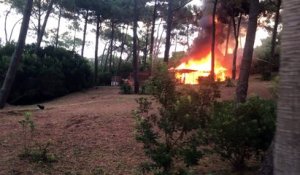 Cap-Ferret : un cabanon en feu aux 44 hectares, chez Benoît Bartherotte