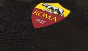 Le maillot third de l'AS Roma 2017/2018