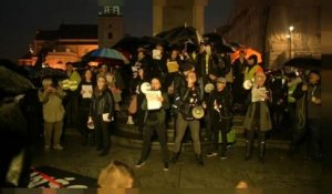 Mardi noir en Pologne, les femmes au front