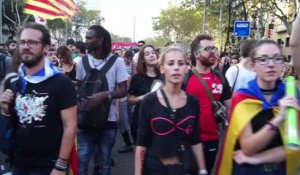 Barcelone: Manifestation monstre contre les violences policières