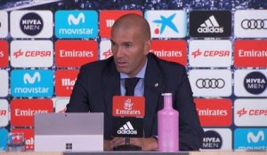 The Best FIFA Awards - Zidane: "Ronaldo, le meilleur joueur de sa génération"