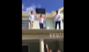 Un étudiant balance sa télé du haut d'un toit... et blesse une jeune fille (vidéo)