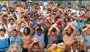 "Quatre jours que nous sommes sans eau" : les réfugiés d'un camp de Papouasie lancent un appel de détresse