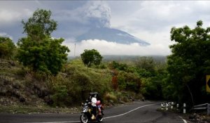 Bali: un volcan perturbe le trafic aérien