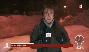 Savoie : la neige tombe sans discontinuer et le risque d'avalanches reste important