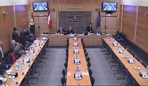 Table ronde avec les administrateurs judiciaires et les mandataires judiciaires - Mardi 5 février 2013