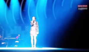 Johnny Hallyday : Jenifer lui rend hommage pendant le concert des Enfoirés (Vidéo)