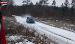 Une voiture de rallye percute violemment un spectateur (vidéo)