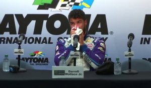 Emu, ce pilote s'effondre en larmes en interview après la course du Daytona 500 ! Wallace Jr