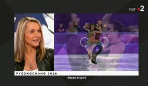 Une blague de Philippe Candeloro sur la patineuse des JO qui a perdu son haut jugée "graveleuse" par certains téléspectateurs - VIDEO