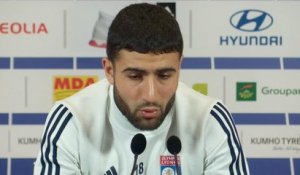 OL - Fekir apporte son soutien à Genesio