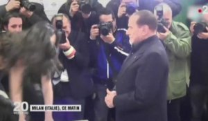 [Zap Actu] Trump lance la guerre de l'acier, Berlusconi chahutée par une Femen (05/03/2018)