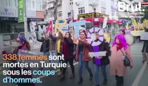 Turquie : Des femmes arrêtées alors qu’elles manifestent contre le sexisme (Vidéo)