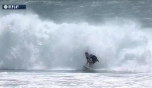 Adrénaline - Surf : Mikey Wright with an 8.4 Wave vs. G.Medina