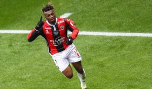 30e j. - Favre : "Saint-Maximin a fait beaucoup de progrès"