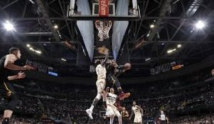 NBA : Un alley-oop dantesque pour Antetokounmpo dans le Top 10