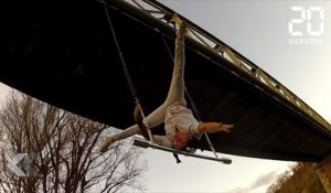 Il fait du trapèze suspendu à un pont - Le Rewind du Mercredi 28 mars 2018