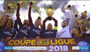 Football : le PSG remporte la Coupe de la Ligue