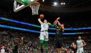 NBA : Tatum régale et s'en va dunker !