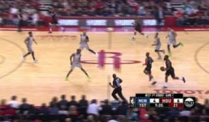 Capela Gets the Alley-Oop