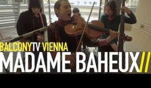 MADAME BAHEUX - TECHNOIDL (BalconyTV)