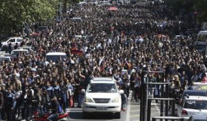 La rue en liesse après la démission du 1er ministre arménien
