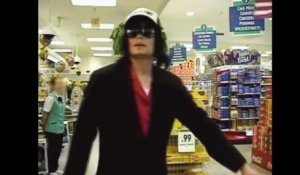 La fois où Michael Jackson a privatisé un supermarché pour faire semblant de faire des courses