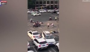 Chine : un automobiliste fonce sur une foule et écrase des piétons (Vidéo)