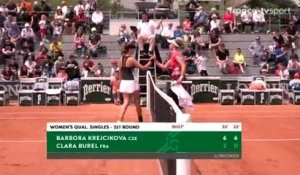 Roland-Garros : Clara Burel s'incline face à la tchèque Barbora Krejcikova
