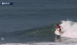 La vague notée 8,17 de Tyler Wright vs. Bronte Macaulay (Corona Bali Women's Pro, round 2) - Adrénaline - Surf