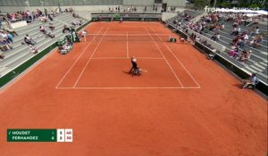 Roland-Garros 2018 : Houdet s'offre un point d'anthologie !