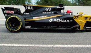 Un blogueur, un simulateur : les essais moteurs de la Formule 1 Renault en vidéo !