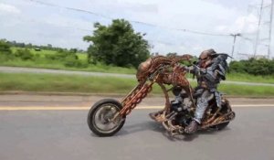 Predator à moto