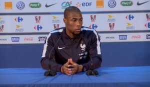 Bleus - Sidibé : "Pas évident de ne pas jouer"