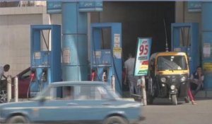 En Égypte, la hausse des prix du carburant inquiète