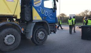 Blocage aux abords du pont de saint-nazaire