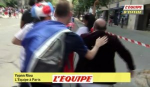 Yoann Riou à la poursuite des supporters dans les rues de Paris - Foot - CM 2018 - Finale
