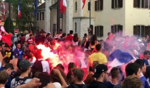 Annecy en fête après  la victoire de l'Equipe de France