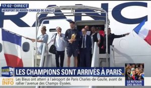 Les champions du monde avec Lloris en tête sont arrivés à Paris