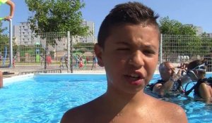 Les réactions des enfants dès la sortie de l'eau.