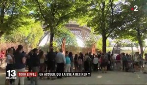 Tour Eiffel : une file d'attente de plus en plus longue
