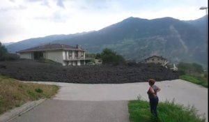 Impressionnante coulée de boue (Suisse)