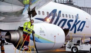 Un bagagiste suicidaire vole un avion à l'aéroport de Seattle et se crashe