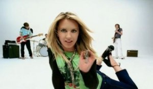 Liz Phair - Why Can't I?
