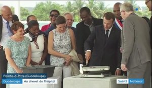 Guadeloupe : Emmanuel Macron pose la première pierre du futur CHU